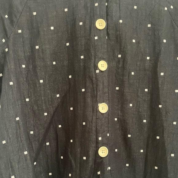 Madewell Lightspun Renwood Button-Back Top in
Square Spot black 100% cotton M - Picture 5 of 6